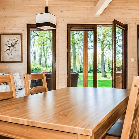 度假居 Nice Home In Pepowo With Lake View