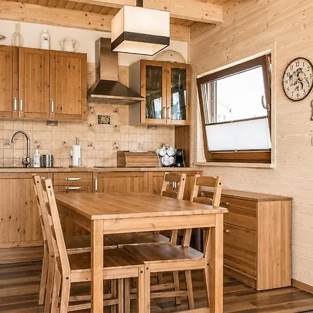 度假居 Nice Home In Pepowo With Lake View Pepowo (Pomerania)