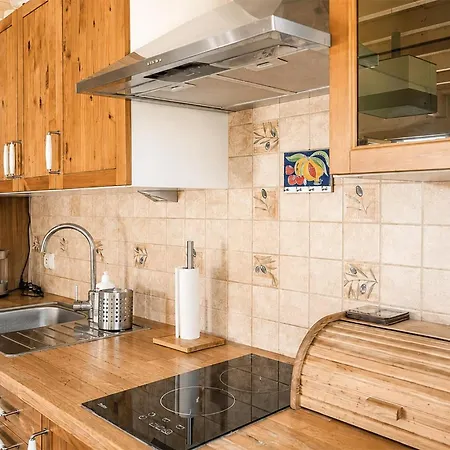 Nice Home In Pepowo With Lake View 度假居 Pepowo (Pomerania)